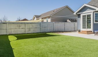 2005 PINE Ave, Cheyenne, WY 82007