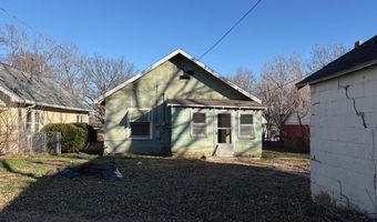 811 S D St, Arkansas City, KS 67005
