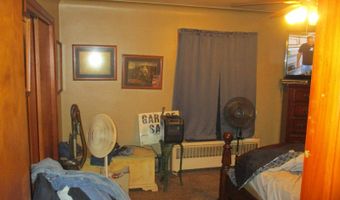 230 S Division St, Auburn, IN 46706
