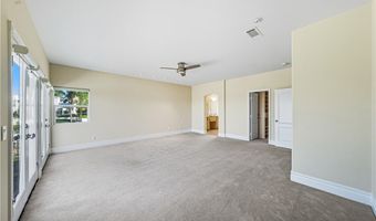 1107 Las Flores Dr, Carlsbad, CA 92008