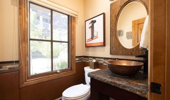 101 Highlands Ln 21, Beaver Creek, CO 81620