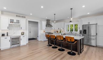 9410 Sanborn Ave SE, Alto, MI 49302