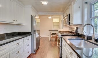 3043 Lake Forest Dr, Augusta, GA 30909