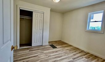 9224 MAIN St N, Argonne, WI 54511