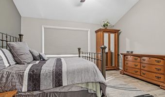 13800 Fernando Ave, Apple Valley, MN 55124