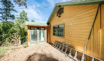 9016 Pine Ave, Beulah, CO 81023