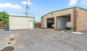 7017 NW 39th Expy, Bethany, OK 73008