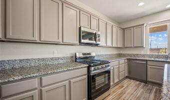 570 McAlister Dr, Bullhead City, AZ 86442
