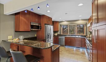 5557 N Territorial Rd, Ann Arbor, MI 48105