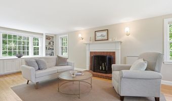 29 Washington Dr, Acton, MA 01720