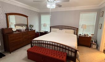 647 FALCON Ln, Aberdeen, MD 21001