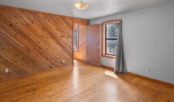 19 Laguna Negra Rd, Angel Fire, NM 87710