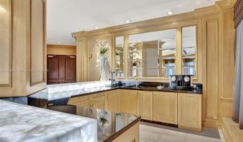 2600 Island Blvd 505, Aventura, FL 33160