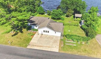 827 18th Ln, Arkdale, WI 54613