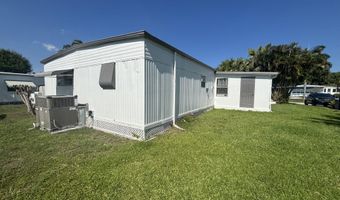 6445 Cypress Ln, Atlantis, FL 33462