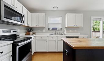 1810 Salina Dr, Avon, IN 46123