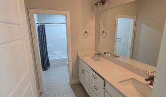 6203 SW Luster Rd, Bentonville, AR 72713