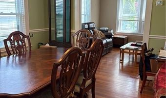 15 Villa Ave, Cranston, RI 02905