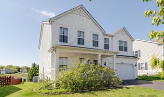 1094 Holly Dr, Antioch, IL 60002