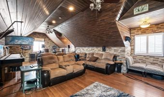 8115 Colony Dr, Algonac, MI 48001