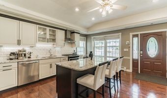 33 Russet Rd, Billerica, MA 01821