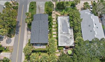 301 2ND St, Atlantic Beach, FL 32233