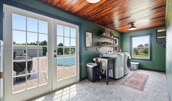 1305 S Kankamp Rd, Angola, IN 46703