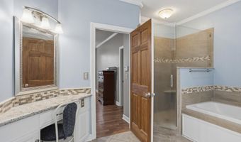 443 Woodlands Cir, Brandon, MS 39047