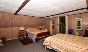 455 King Richard Dr, Becket, MA 01223