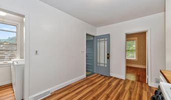 386 Division St, Amsterdam, NY 12010