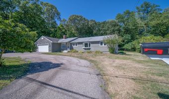 130 Austin Rd, North Kingstown, RI 02852