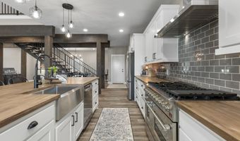 1111 S Ash, Archer City, TX 76351