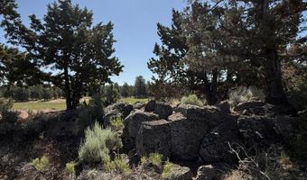 21710 McGilvray Rd, Bend, OR 97702