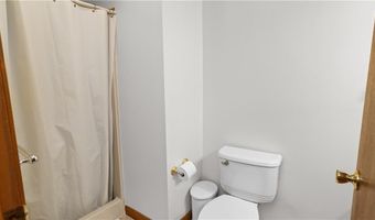 36 Stony Ln, North Kingstown, RI 02852