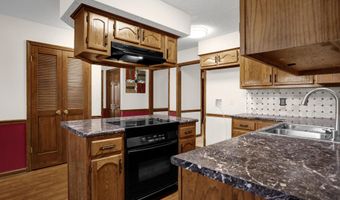 2407 LACOSTA Dr, Bartlett, TN 38134