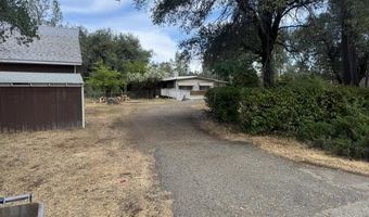 17300 Fuzzy Ln, Anderson, CA 96007