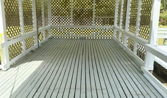 459 Shell Rd, Atlantic, NC 28511