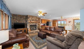 11938 Davis Rd, Alhambra, IL 62001