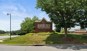 20604 CORNSTALK Ter 301, Ashburn, VA 20147