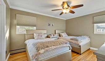 3 Bell Ct, Airmont, NY 10901