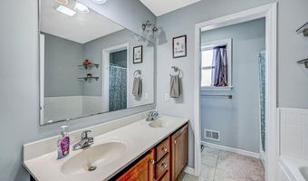 306 Valley View Dr, Albrightsville, PA 18210