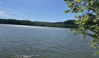 613 Stony Point Rd, Benson, VT 05743