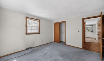 1 Ridgeway Ave, Billerica, MA 01821