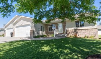263 S Bridger Dr, Ammon, ID 83406