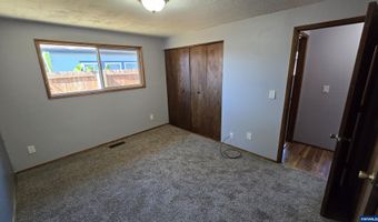 4253 Ramona Way SE, Albany, OR 97322