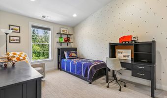 21 Brentwood Cir 21, Danbury, CT 06810