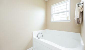 1661 Devonshire Ave, Avon, IN 46123