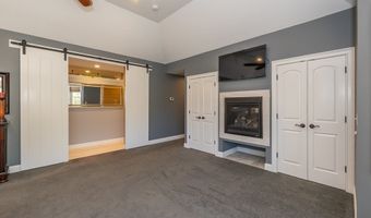 32 Allen Rd, Billerica, MA 01821