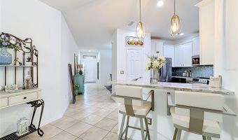 5539 SUNSET FALLS Dr, Apollo Beach, FL 33572