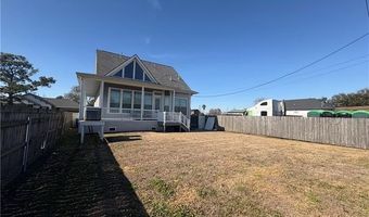 1529 SCHNELL Dr, Arabi, LA 70032